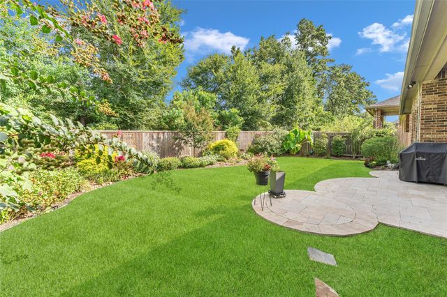 1015 Ginger Glade Lane, Pinehurst, TX 77362