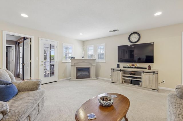 2648 Handstand Way, Tracy, CA 95377