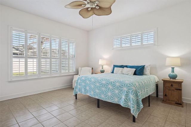 8072 CANYON LAKE CIRCLE, Orlando, FL 32835