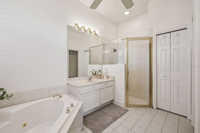 8072 CANYON LAKE CIRCLE, Orlando, FL 32835