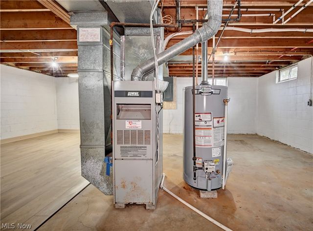 362 Jettie Avenue NE, Canton, OH 44730