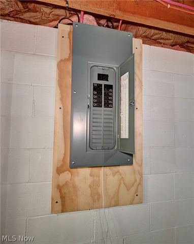 362 Jettie Avenue NE, Canton, OH 44730