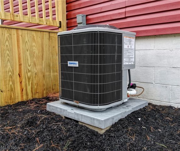 362 Jettie Avenue NE, Canton, OH 44730