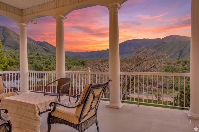 209 W HIGH SIERRA DR, Elk Ridge, UT 84651