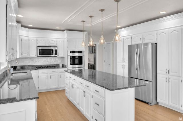 209 W HIGH SIERRA DR, Elk Ridge, UT 84651