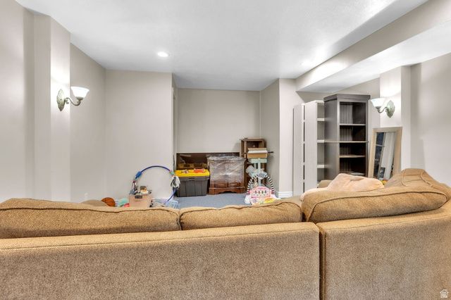 209 W HIGH SIERRA DR, Elk Ridge, UT 84651