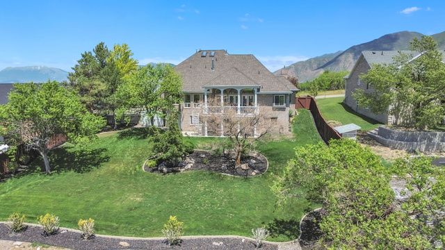 209 W HIGH SIERRA DR, Elk Ridge, UT 84651