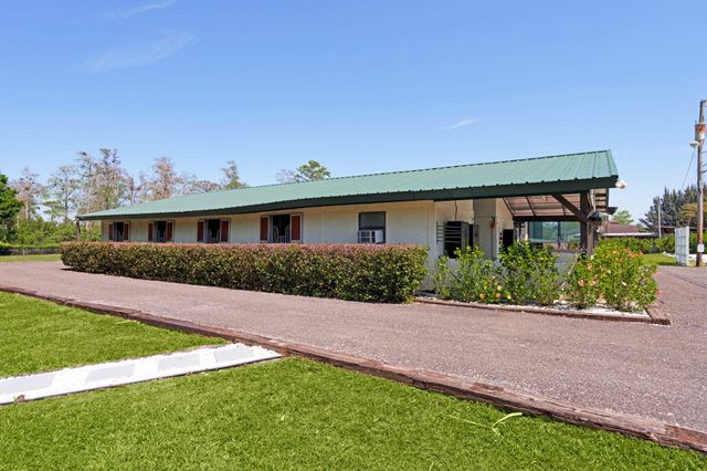 1230 F Road, Loxahatchee Groves, FL 33470