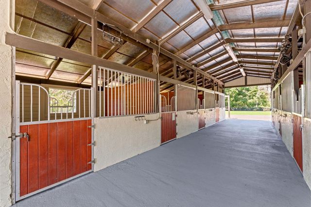 1230 F Road, Loxahatchee Groves, FL 33470