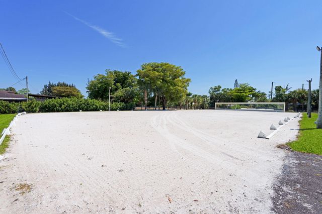 1230 F Road, Loxahatchee Groves, FL 33470