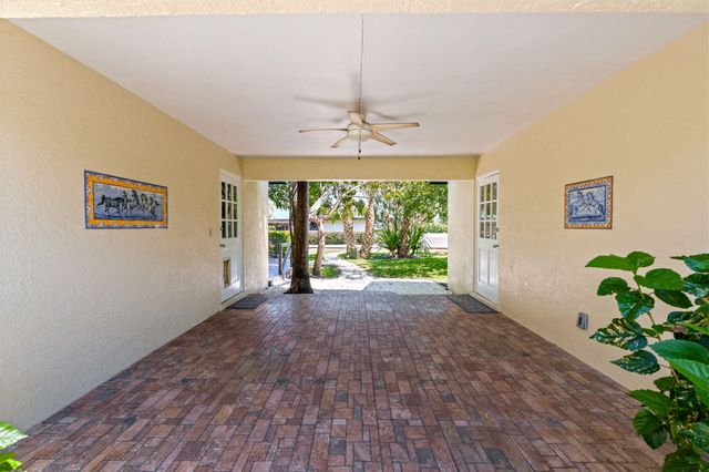 1230 F Road, Loxahatchee Groves, FL 33470