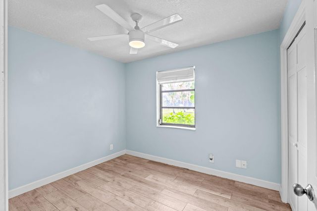1230 F Road, Loxahatchee Groves, FL 33470