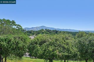 642 Shadowhawk Way, Walnut Creek, CA 94595