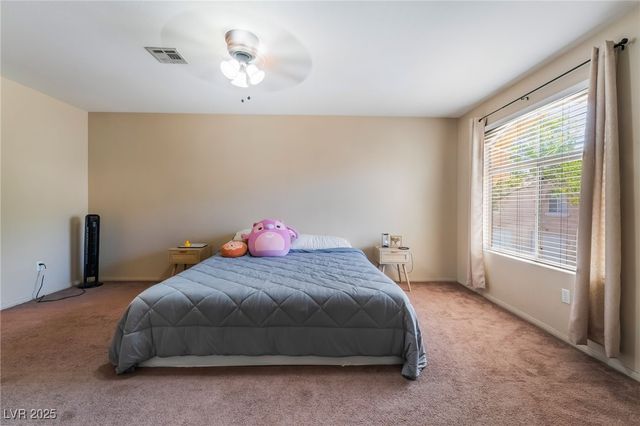 3950 South Sandhill Road 130, Las Vegas, NV 89121