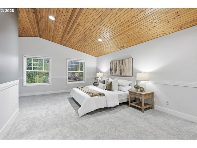 9800 Sw MORRISON St, Portland, OR 97225