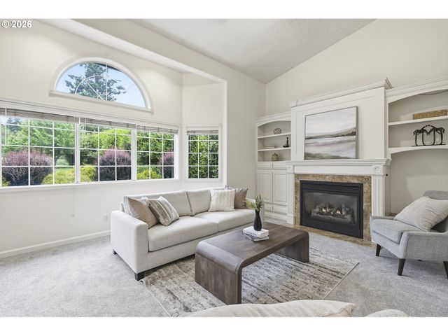 9800 Sw MORRISON St, Portland, OR 97225