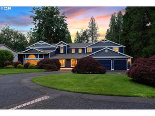 9800 Sw MORRISON St, Portland, OR 97225