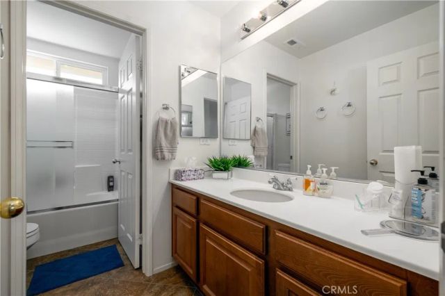 27075 Comet View Court, Menifee, CA 92585