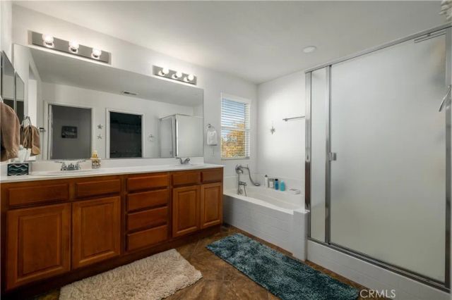 27075 Comet View Court, Menifee, CA 92585