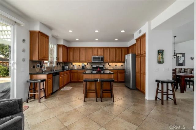 27075 Comet View Court, Menifee, CA 92585