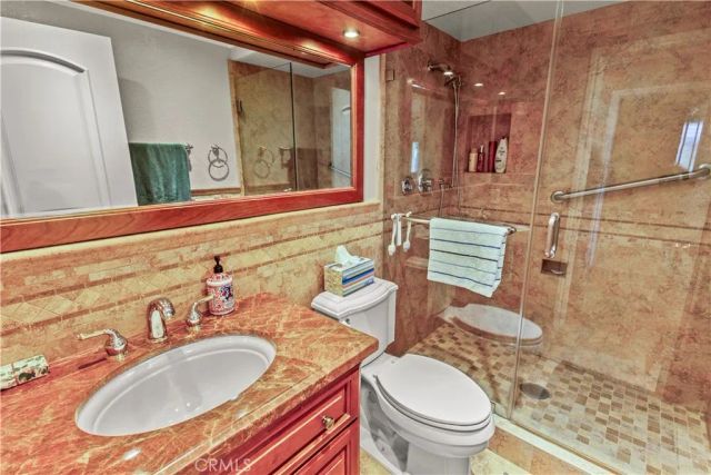24511 Venus, Mission Viejo, CA 92691