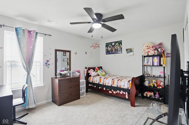 211 Walker Drive, Whiteland, IN 46184