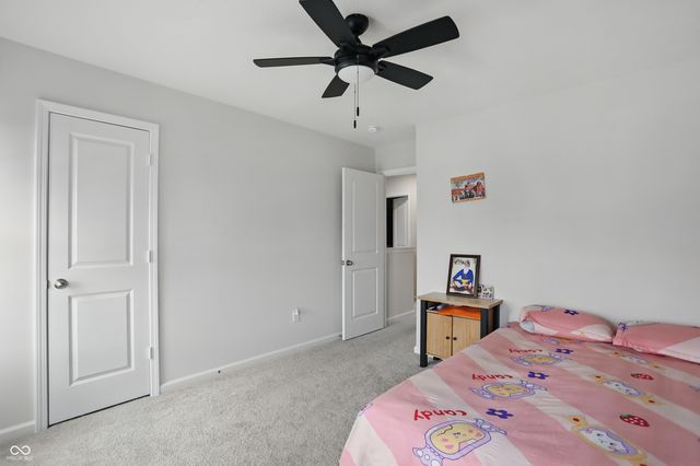 211 Walker Drive, Whiteland, IN 46184