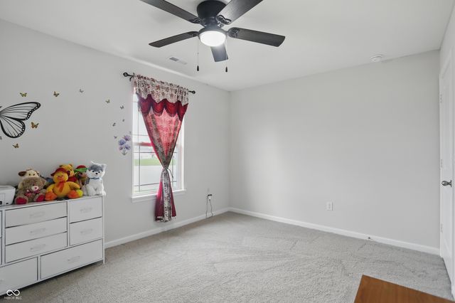 211 Walker Drive, Whiteland, IN 46184