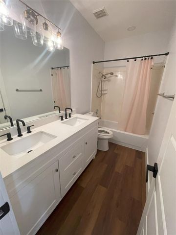 1413 Shamitas CT, Leander, TX 78641