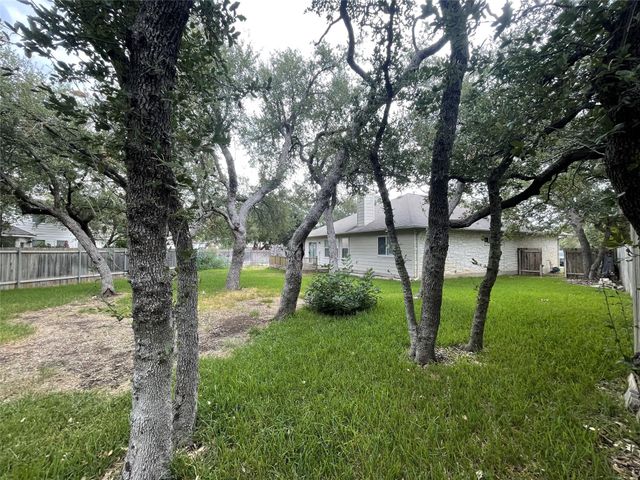 1413 Shamitas CT, Leander, TX 78641