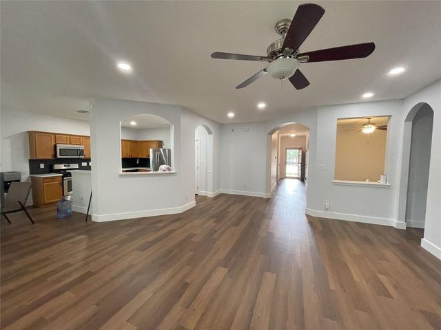 1413 Shamitas CT, Leander, TX 78641