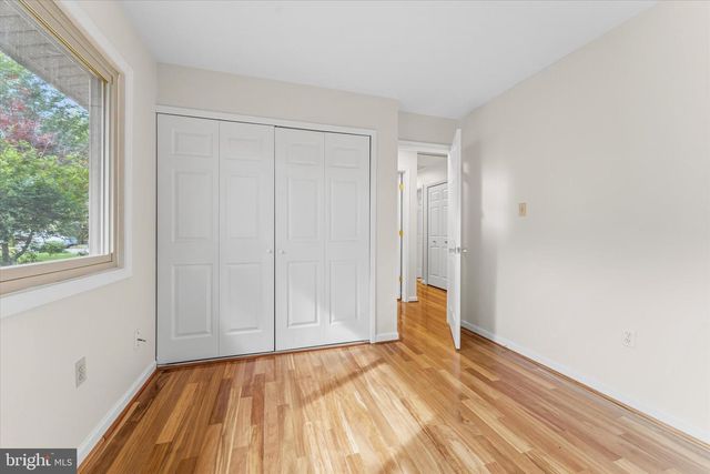 125 VICTORIA PL, Sterling, VA 20164