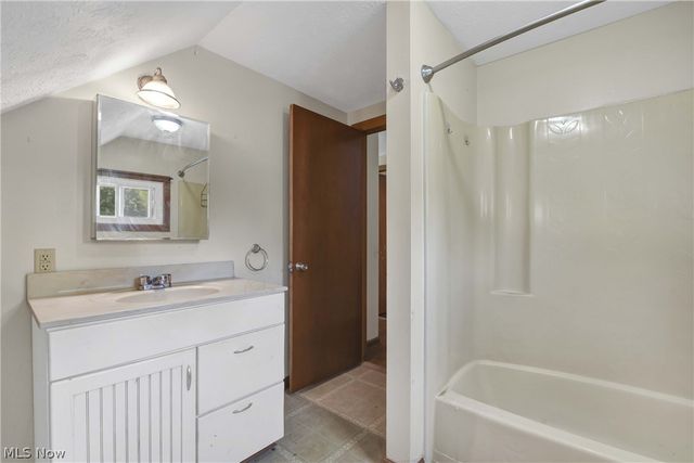 6519 Sanborn Road, Ashtabula, OH 44004