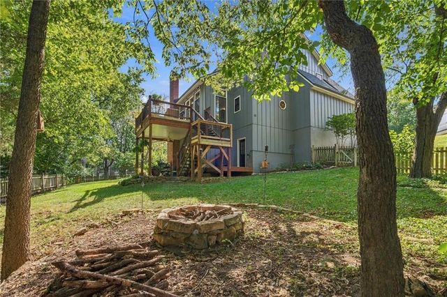 14303 W 58th Terrace, Shawnee, KS 66216