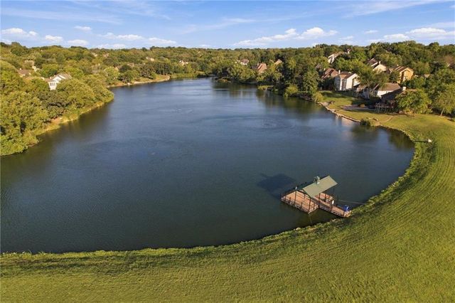 14303 W 58th Terrace, Shawnee, KS 66216