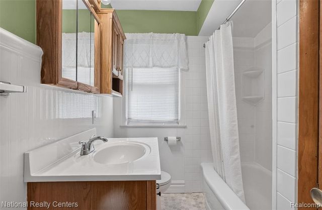 22311 Cleveland, Dearborn, MI 48124