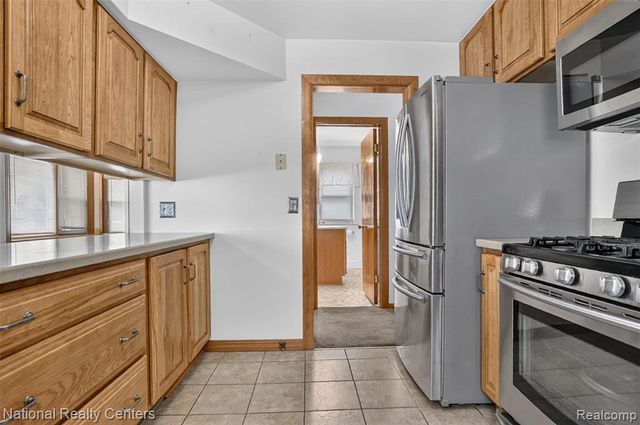22311 Cleveland, Dearborn, MI 48124