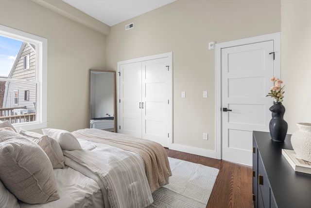 555 Somerville Ave 2, Somerville, MA 02143