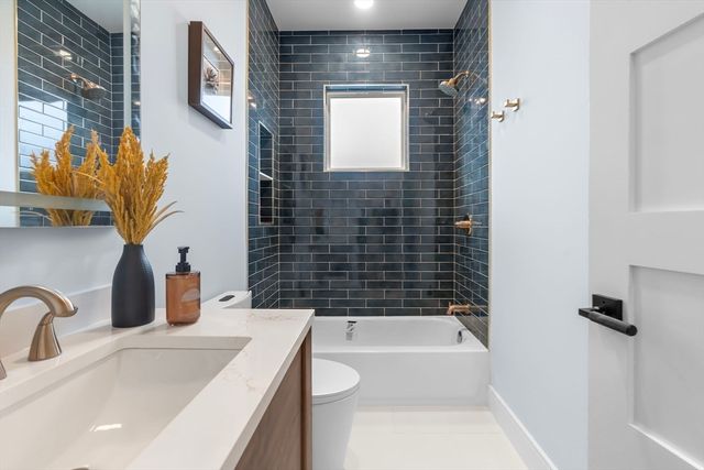 555 Somerville Ave 2, Somerville, MA 02143