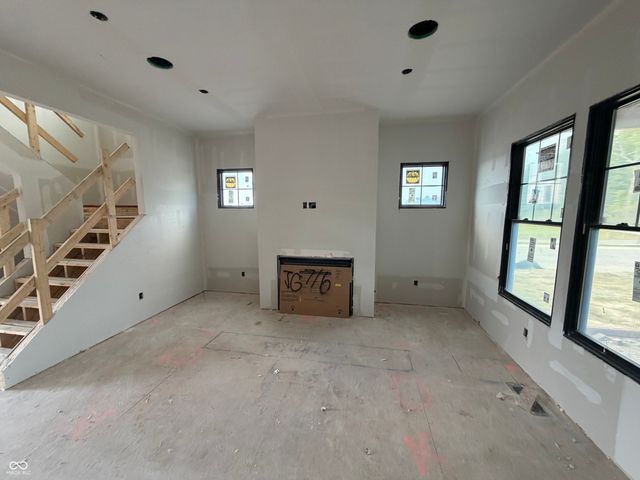 6027 Salisbury Street, Zionsville, IN 46077