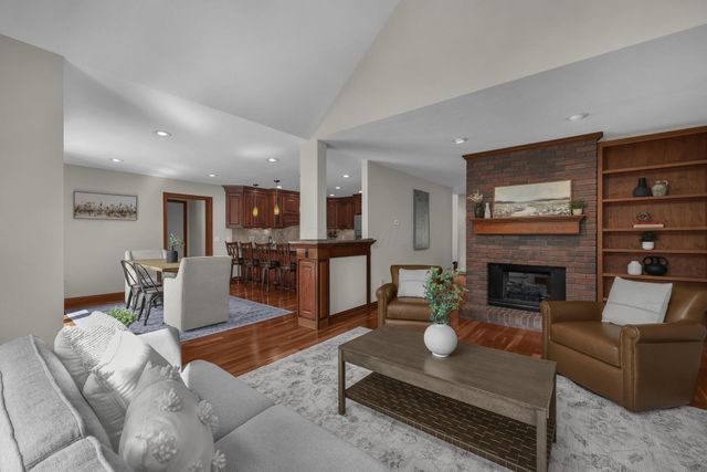 227 Bryn Du Drive, Granville, OH 43023