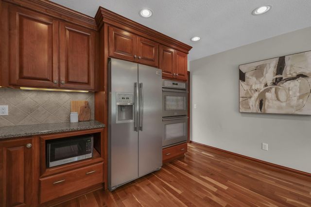 227 Bryn Du Drive, Granville, OH 43023