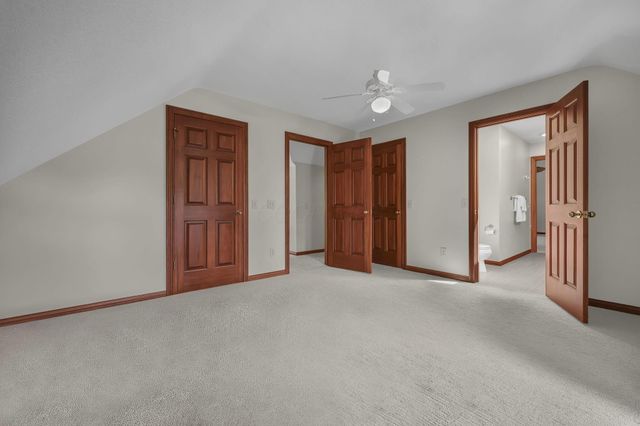 227 Bryn Du Drive, Granville, OH 43023