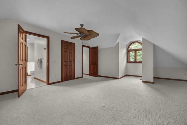 227 Bryn Du Drive, Granville, OH 43023