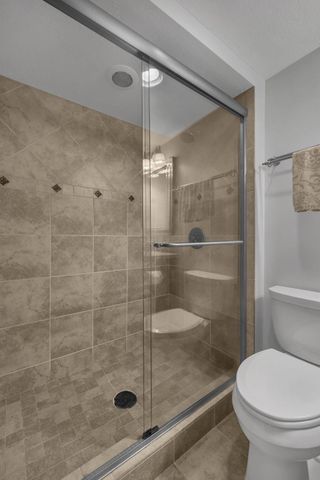 227 Bryn Du Drive, Granville, OH 43023