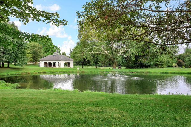 227 Bryn Du Drive, Granville, OH 43023