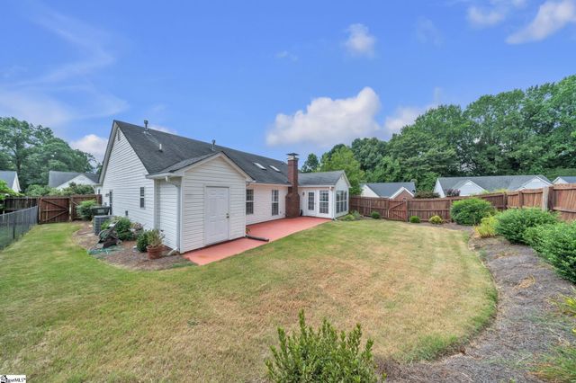 108 Raintree Cove Drive, Taylors, SC 29687