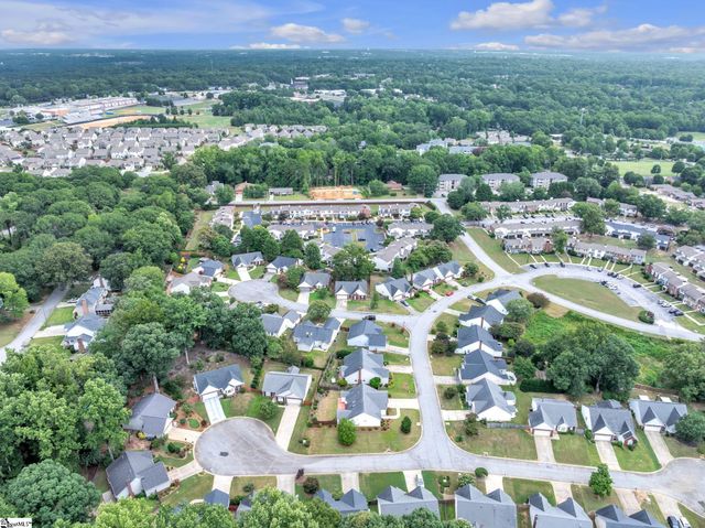 108 Raintree Cove Drive, Taylors, SC 29687