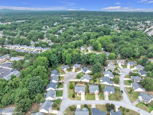 108 Raintree Cove Drive, Taylors, SC 29687
