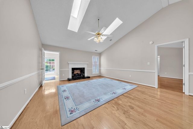 108 Raintree Cove Drive, Taylors, SC 29687